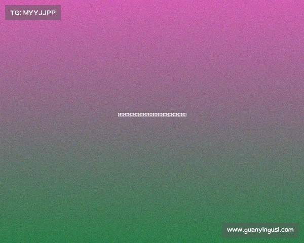 阿利亚迭雷父子身穿皇马与阿森纳球衣对弈合影传递足球情缘